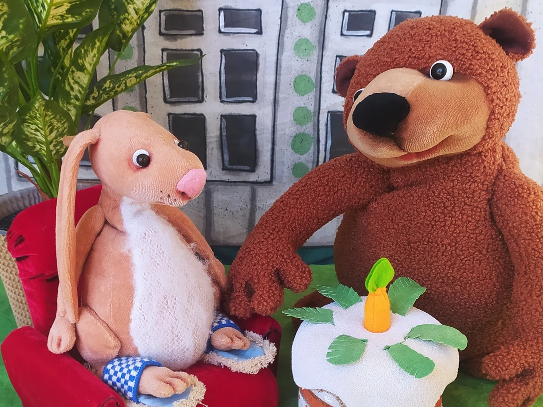 Herr Hase und Frau Bär 1-WFC.jpg