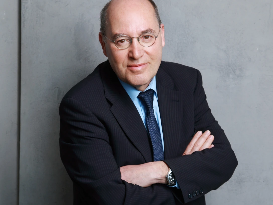 GregorGysi┬®JoachimGern_7561dev3 3.jpg