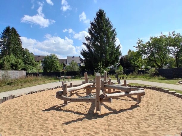 Spielplatz Dattenfeld.jpg