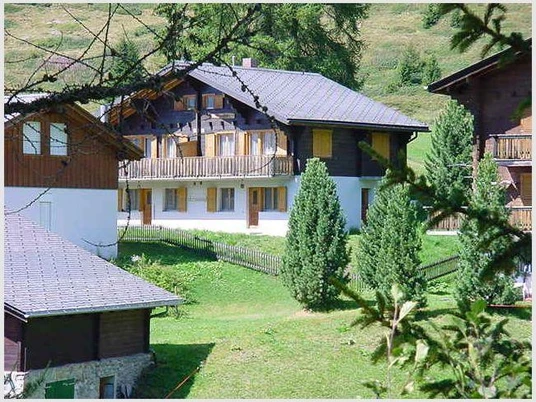 Aussenansicht Sommer