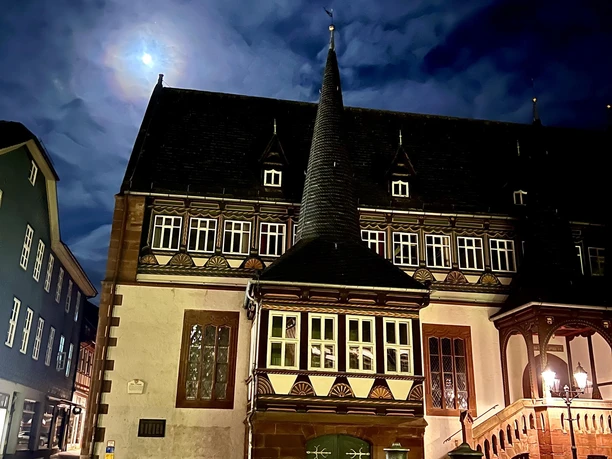 Altes Rathaus bei Nacht