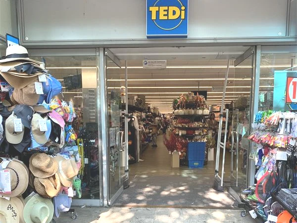 TEDI GmbH & Co. KG