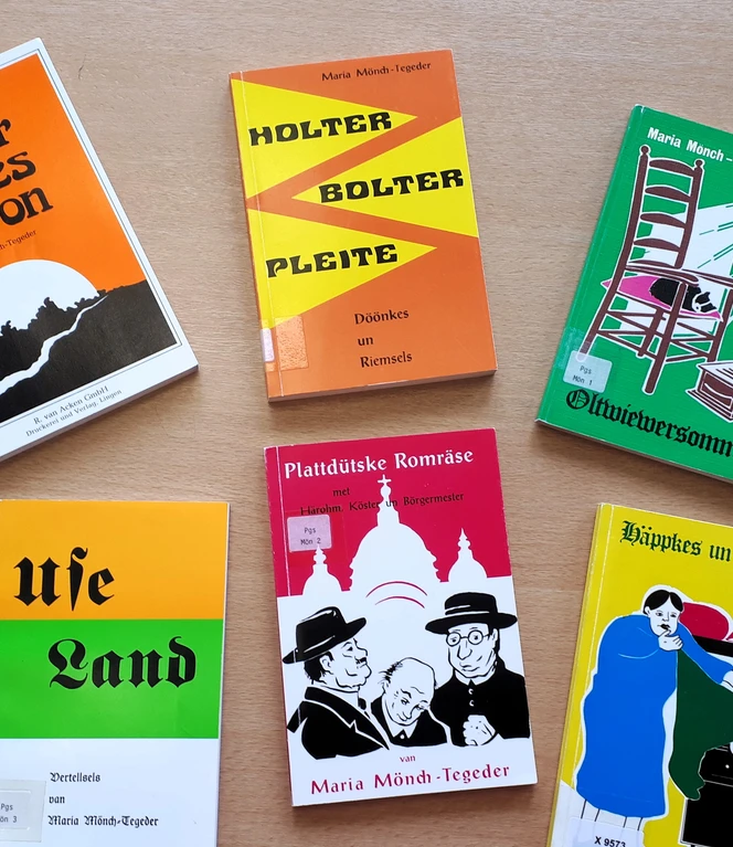Auswahl Bücher - Dönkes und Theaterstücke, Bibliothek EHB ©Emsland Tourismus GmbH .jpg