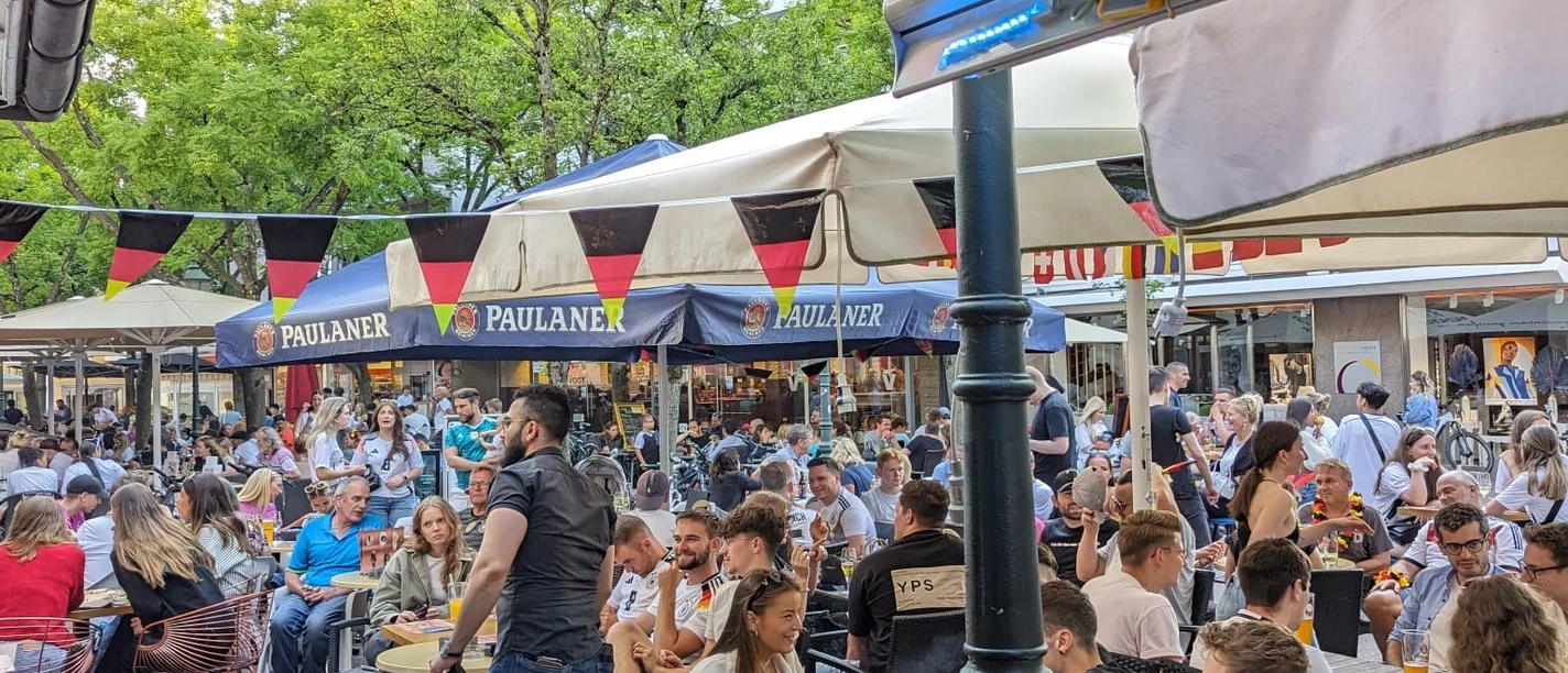 Platzhirsch Außenterrasse