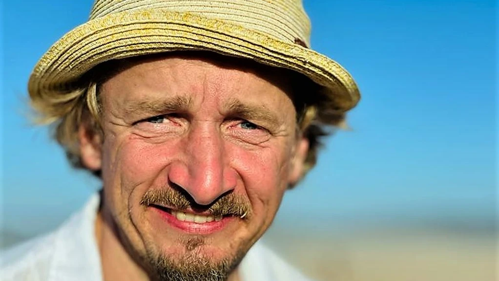 Autorenbild Oliver Lück quer.jpg