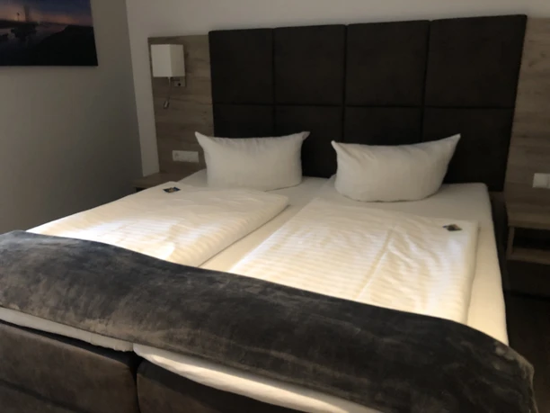 Doppelzimmer-Neu.JPG