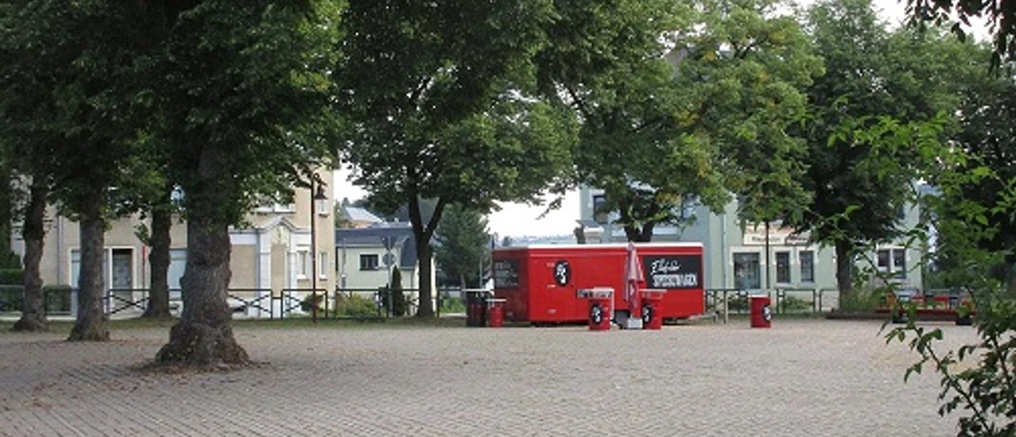 Parkplatz Ellefelder Marktplatz