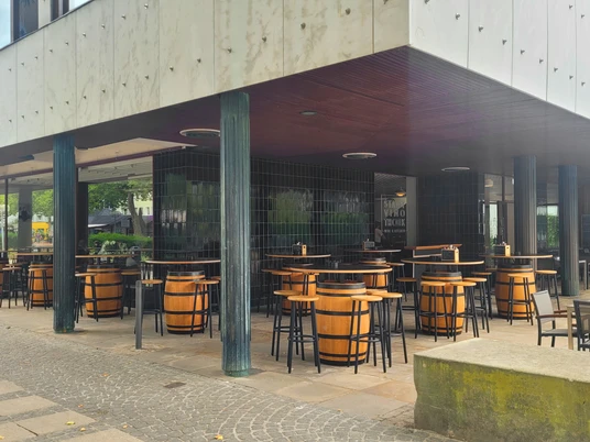 Stadtvinothek Wolfsburg - Außenansicht