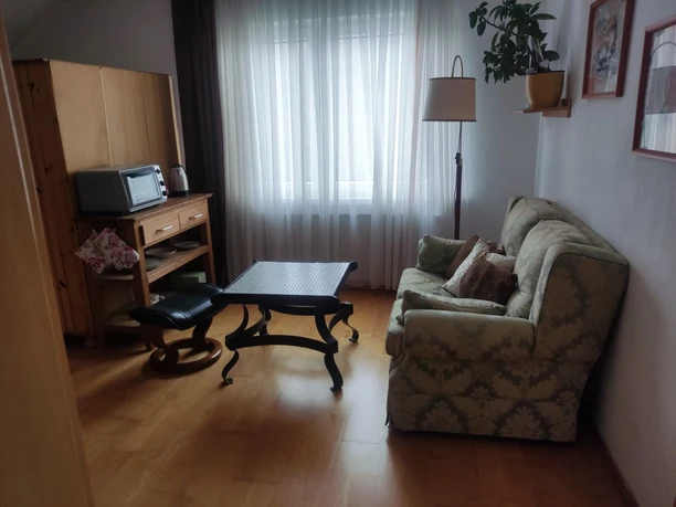 Sitzbereich im Doppelzimmer der Unterkunft Mau Sitzbereich im Doppelzimmer der Unterkunft Mau