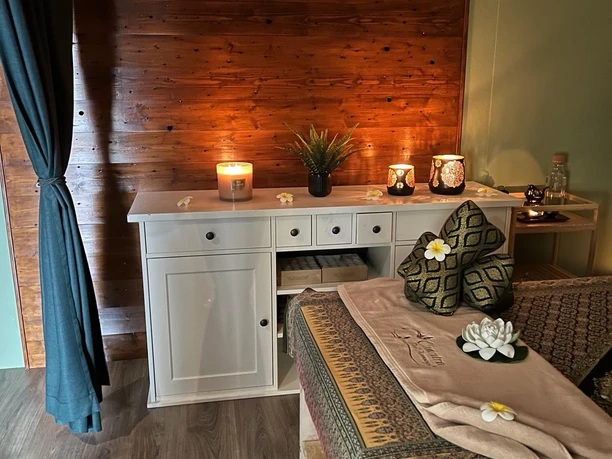 Chantra Massage Raum1.jpg