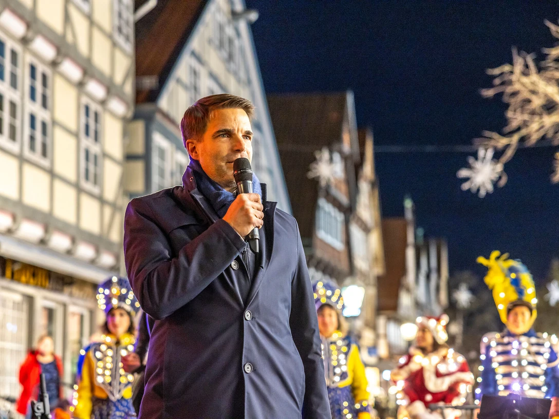 Eröffnung des Weihnachtsmarktes durch den Oberbürgermeister Dr. Jörg Nigge.