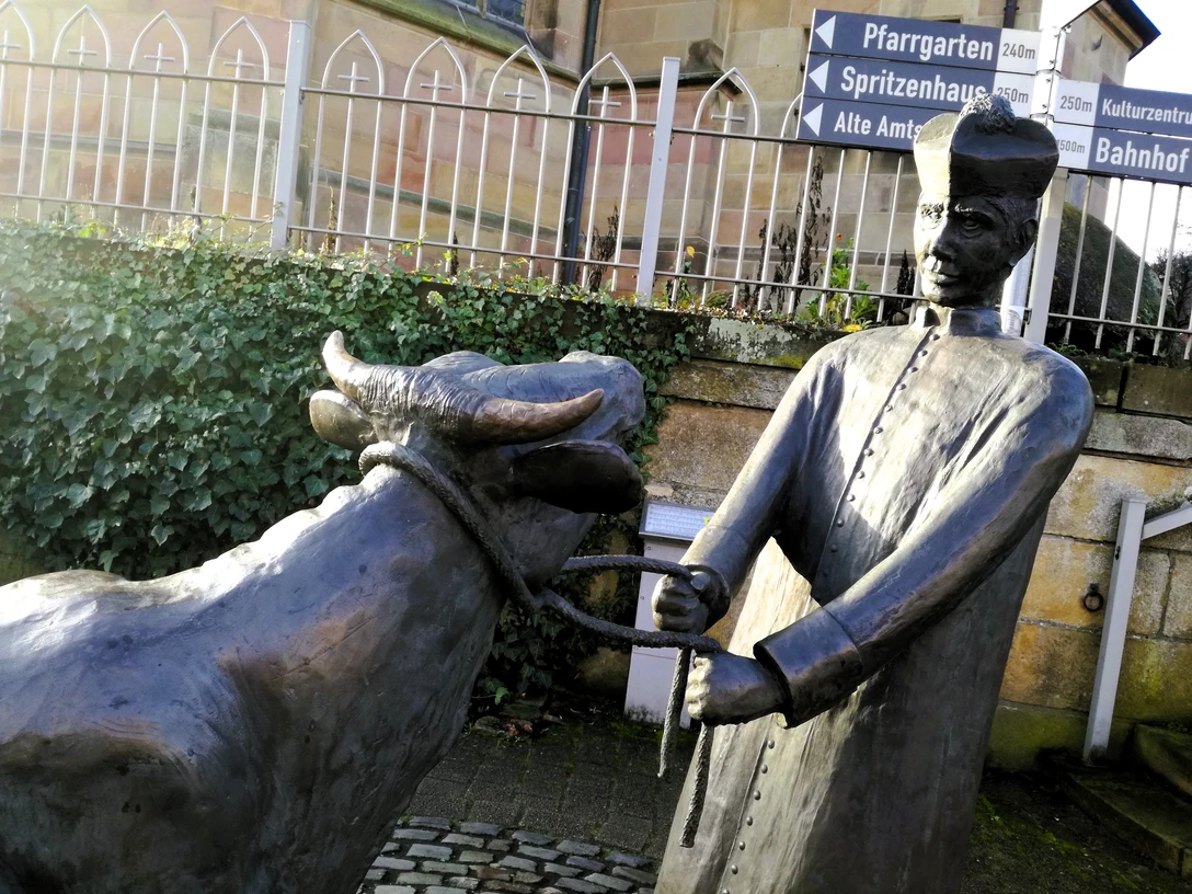 Denkmal Pastor sine Koh in Emsbüren
