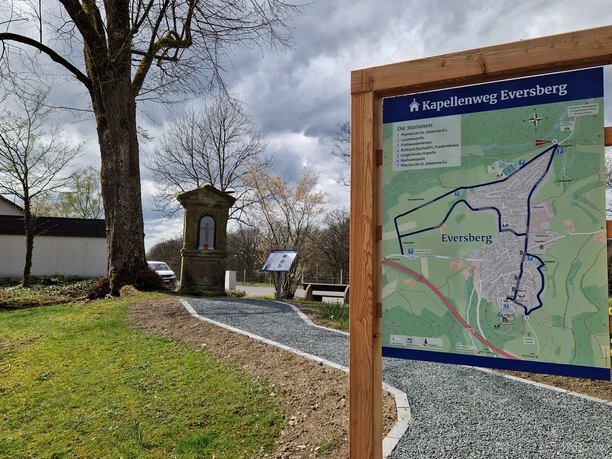 Kapellenweg Eversberg Wandertafel Kapellenweg Eversberg Wandertafel