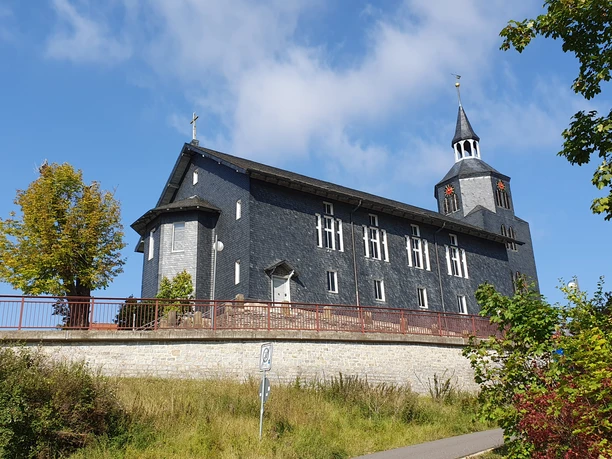 st-laurentius-kirche-Benneckenstein