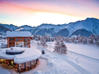 AFR Royal Winter_edited