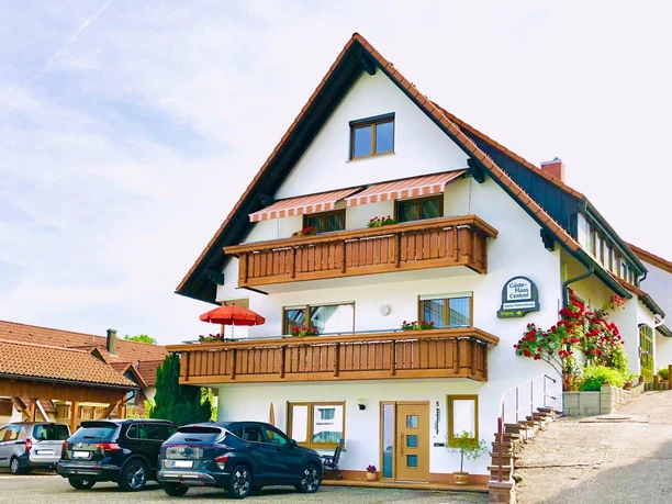 Hausansicht_Gästehaus Central_Baiersbronn