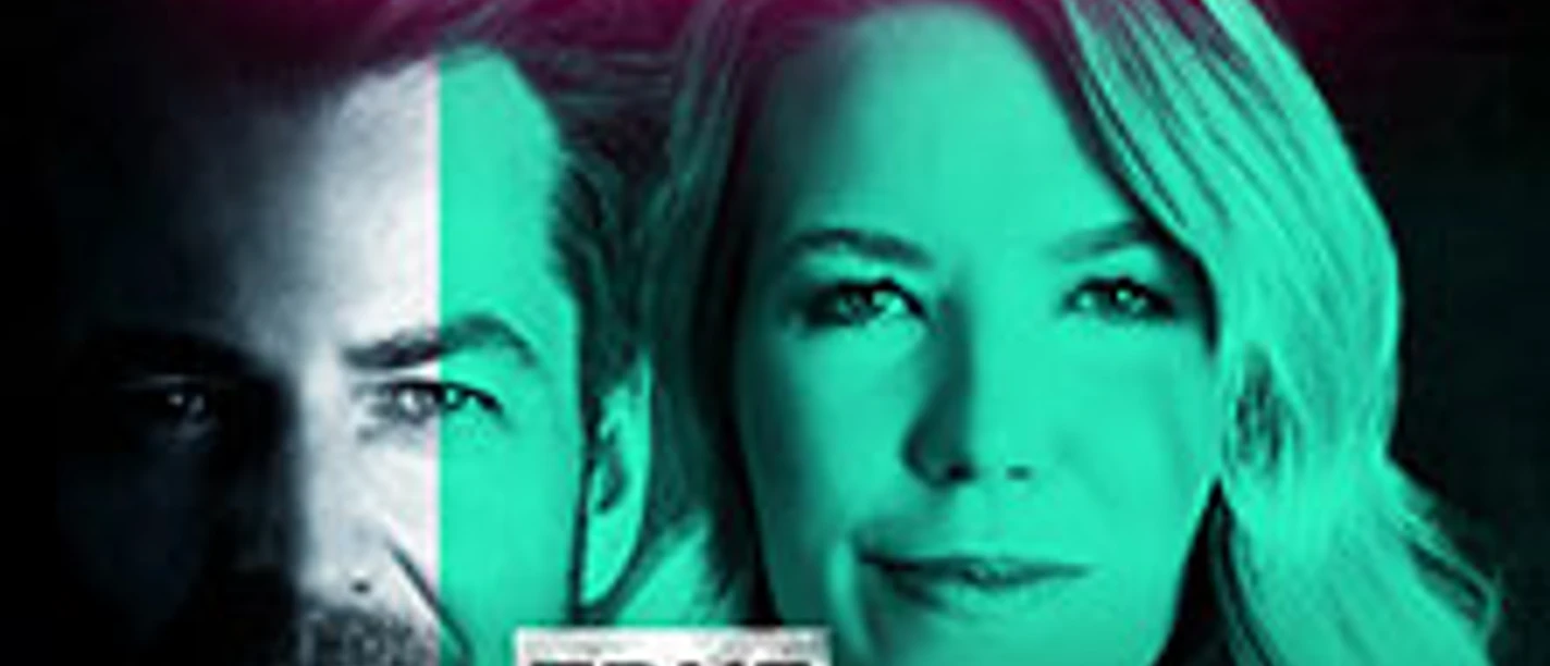Ein geteiltes Porträt eines Mannes und einer Frau, bunt beleuchtet, mit "Toxic Love - True Crime".