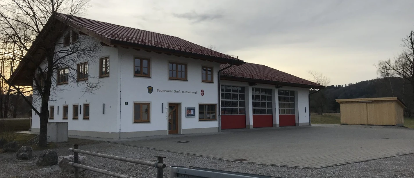 Ansicht Feuerwehrhaus IMG_5620-2000x1500.jpg