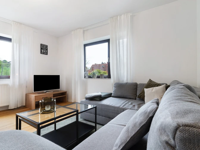 Photo, INSIDE, OUTSIDE