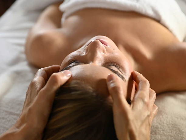Massage im Benen-Diken-Hof-SPA