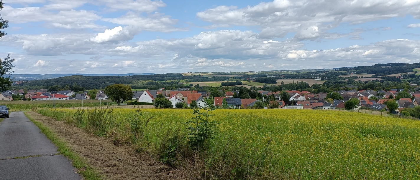 poi-0-blick2-vom-schweichelner-berg.jpg