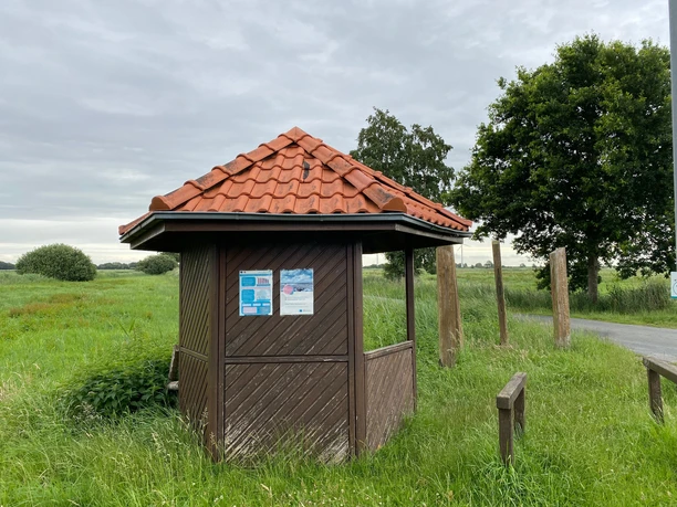 Schützhütte Ecke Hullenwiesenstraße Goldene Linie