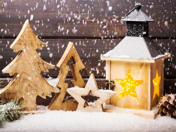 Laterne im Schnee