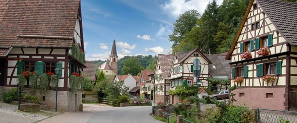 Ortsteil_Michelbach_Buehnenbild_web-4000x1661.jpg.51884