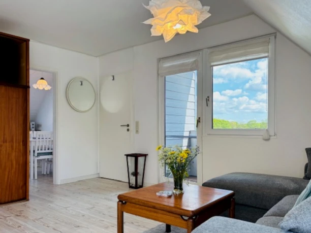 Sorgenfrei Sofa mit Fenster Sorgenfrei Sofa mit Fenster