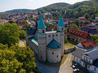Stiftskirche-St-Cyriakus-Gernode