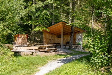 Feuerstelle Schachenhusweiher zwischen Wiggen und Marbach