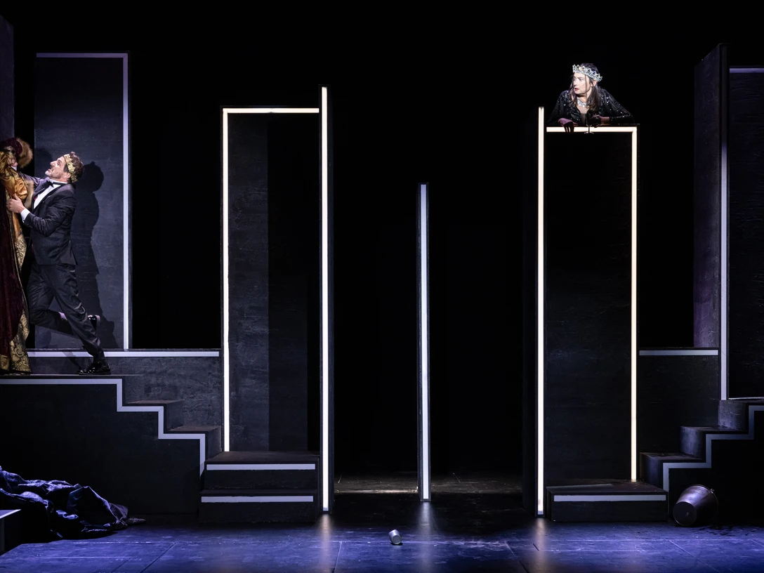 Macbeth_7_© Bo Lahola.jpg