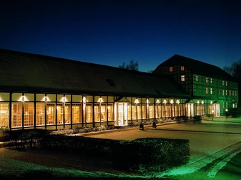 GPH bei Nacht im Schnee.jpg