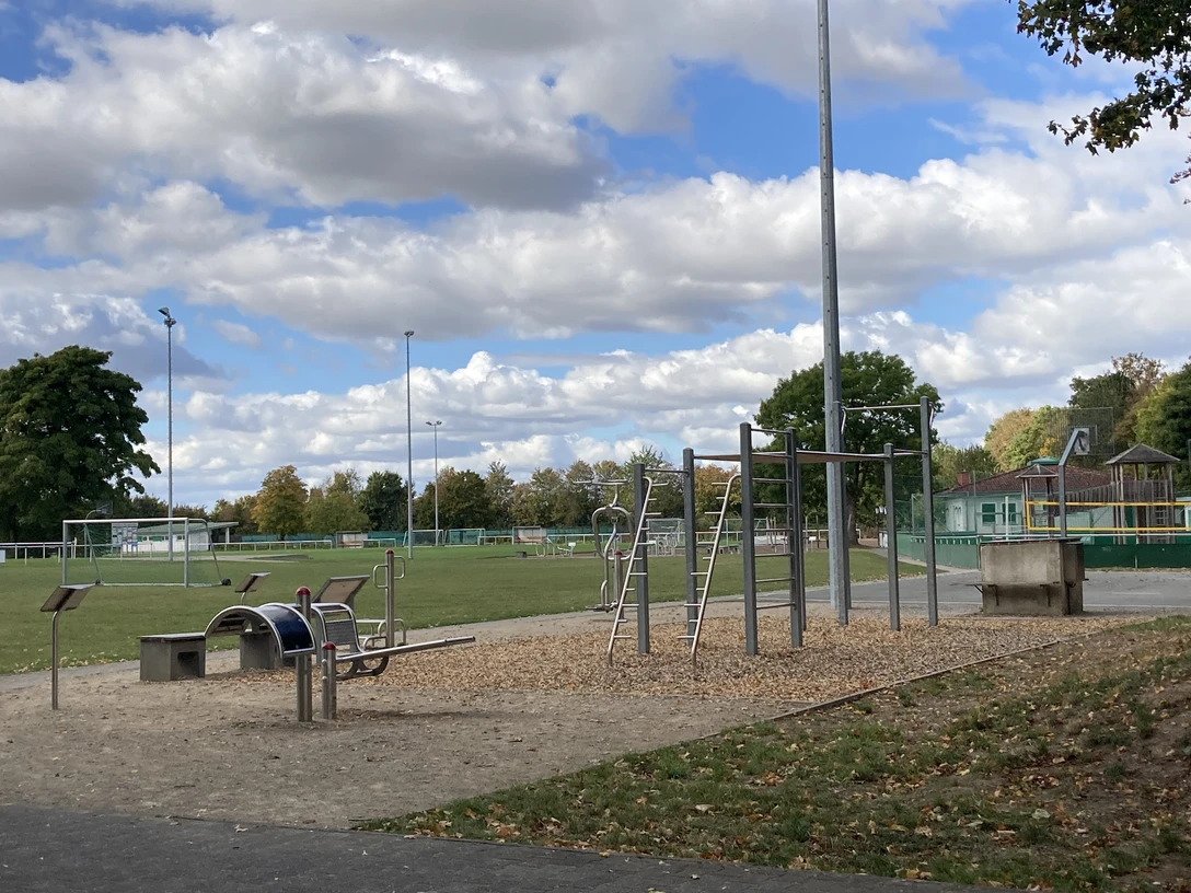 Calisthenics-Anlage | Salzkotten-Niederntudorf Calisthenics-Anlage | Salzkotten-Niederntudorf