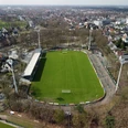 Ohlendorfstadtion im Heidewald_1 Blick von oben auf das Spielfeld des Heidewaldstadions