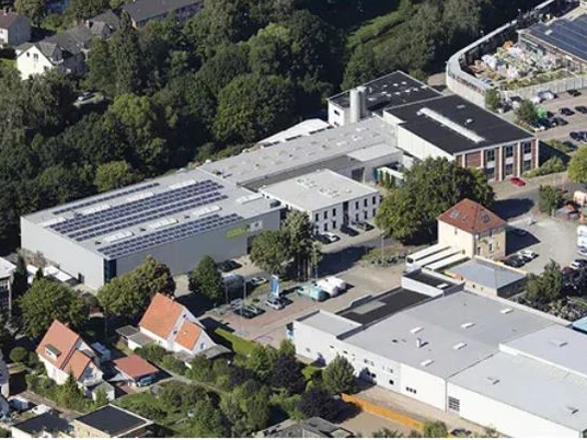 Ornamin Kunststoffwerke.jpg Auf dem Bild ist das werk von Ornamin von oben abgebildet