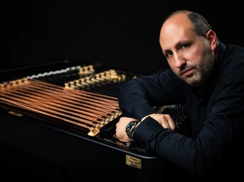 Jeno Lisztes, Cimbalom.jpg