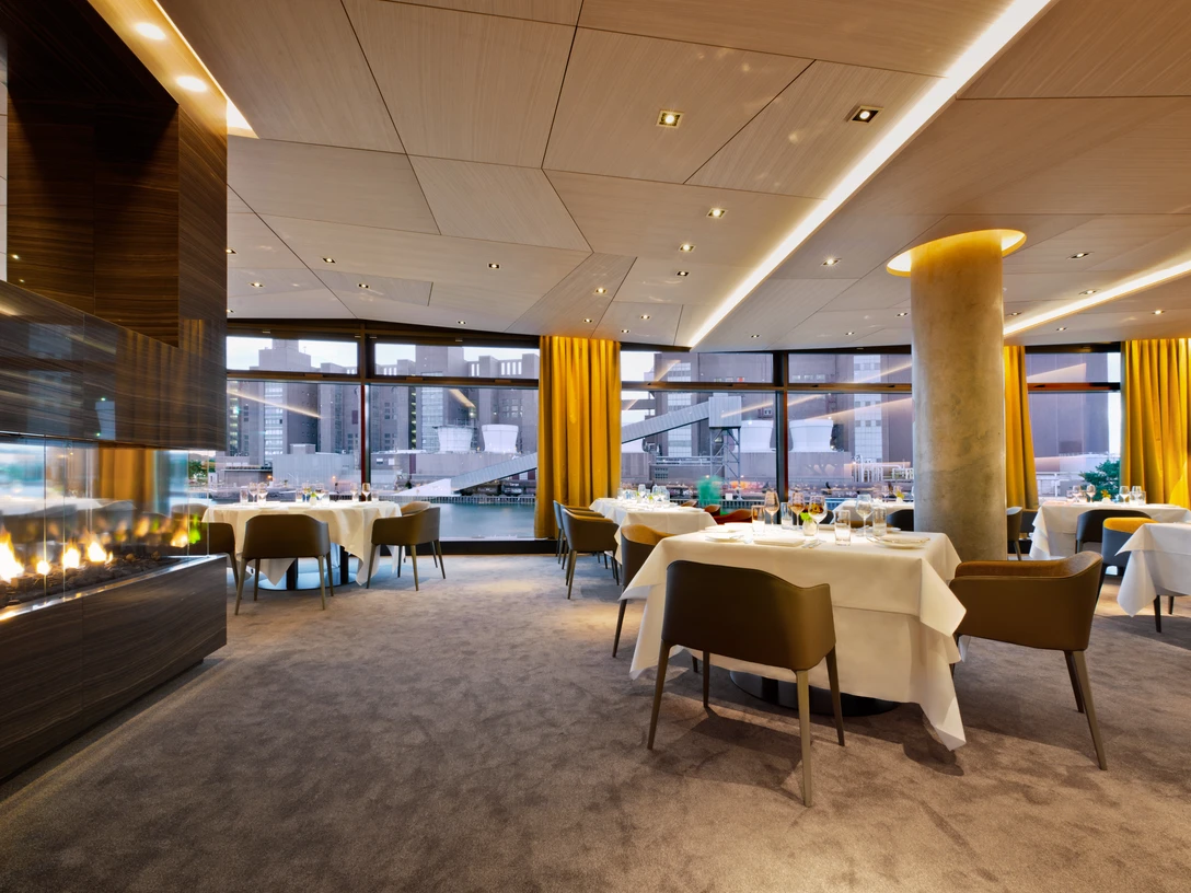 Restaurant Terra blick Kraftwerk.jpg