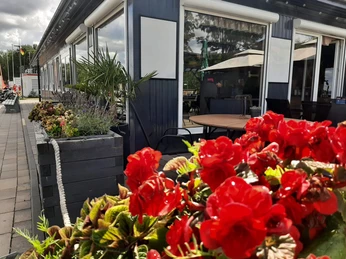 Restaurant Blaue Lagune, Tauchritz