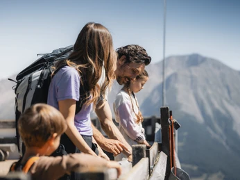Sommer Gletschi-Tour in der Aletsch Arena Sommer Gletschi-Tour in der Aletsch Arena