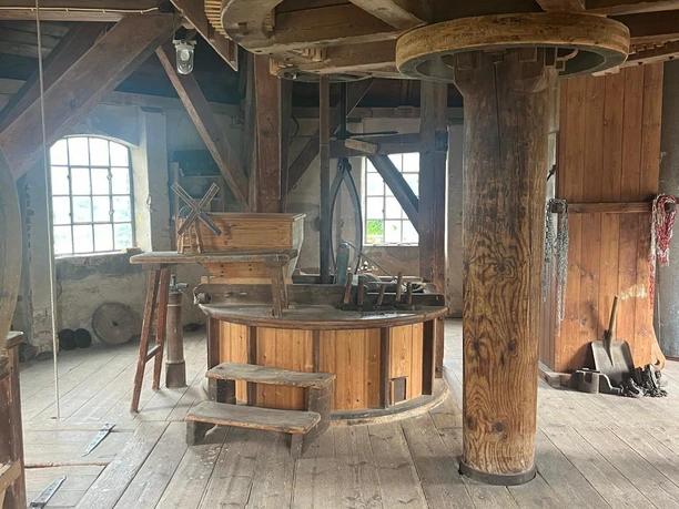 Innenraum Artlenburger Windmühle©Windmühlenverein Artlenburg e.V..jpg Artlenburger Windmühle