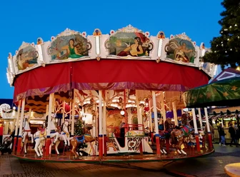 Aurich Magische Kerst paardencarrousel