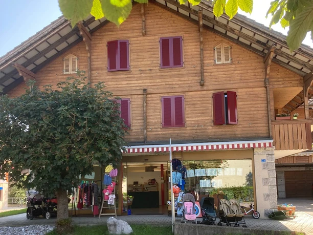 Bourse aux vêtements d'enfants Simme de l'extérieur