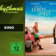 filmplakat-wiedaslebenmanchmalspielt.jpg Filmplakat „Wie das Leben manchmal spielt“ mit einer Frau auf Auto und älterem Mann am Meer.