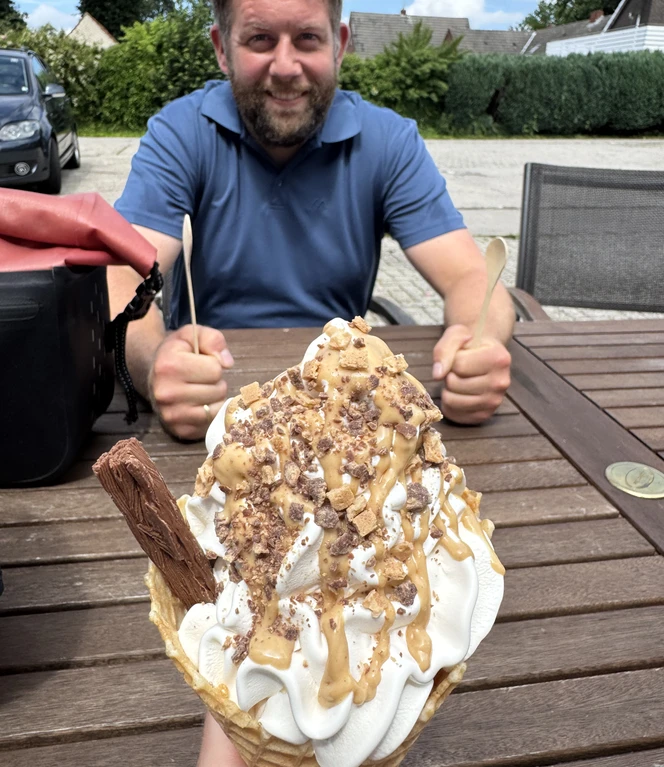 Eis, Eis, Eis ....jpeg