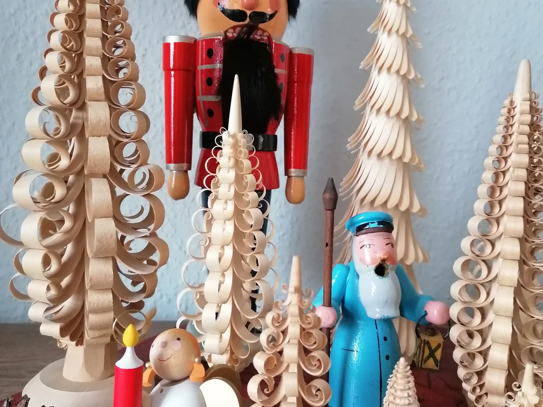 Ausstellung "Kunterbuntes Weihnachtsland".jpg