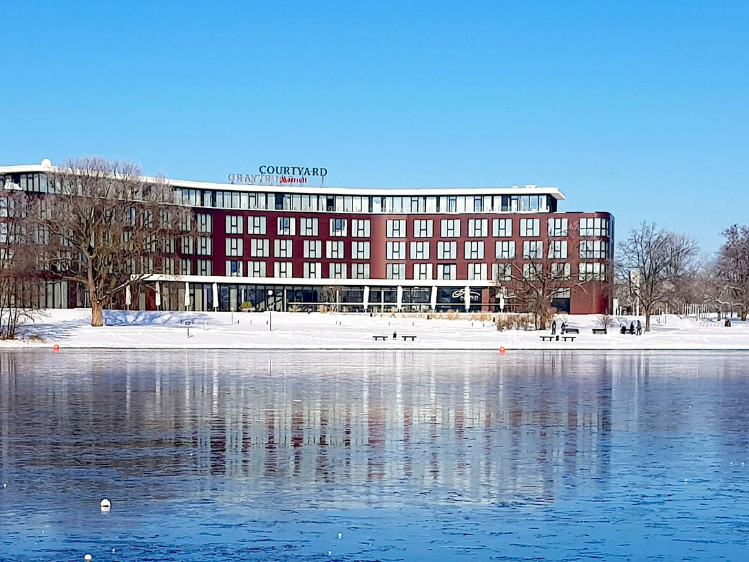 Courtyard by Marriott