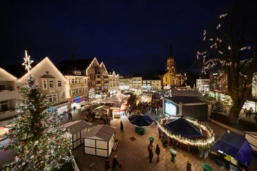 Weihnachtsmarkt Gütersloh Bild von oben auf den Weihnachtsmarkt