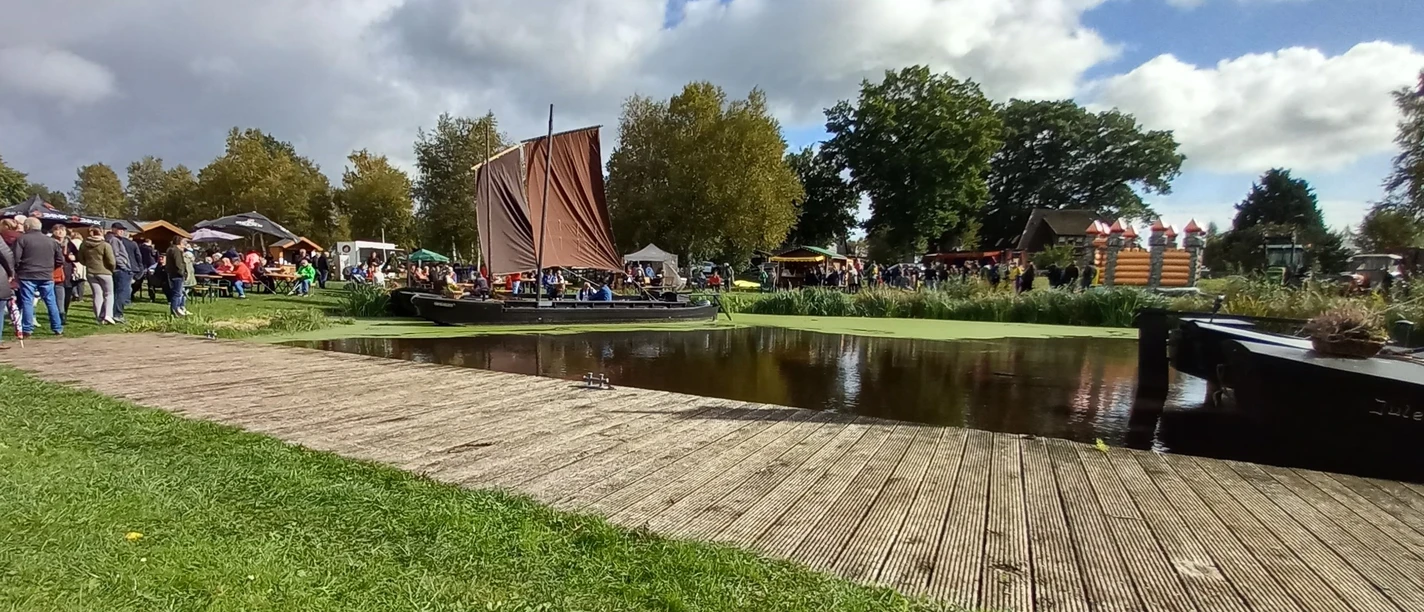 moorhafen_erntefest_2022_fotos_gemeinde_gnarrenburg_9_.jpg