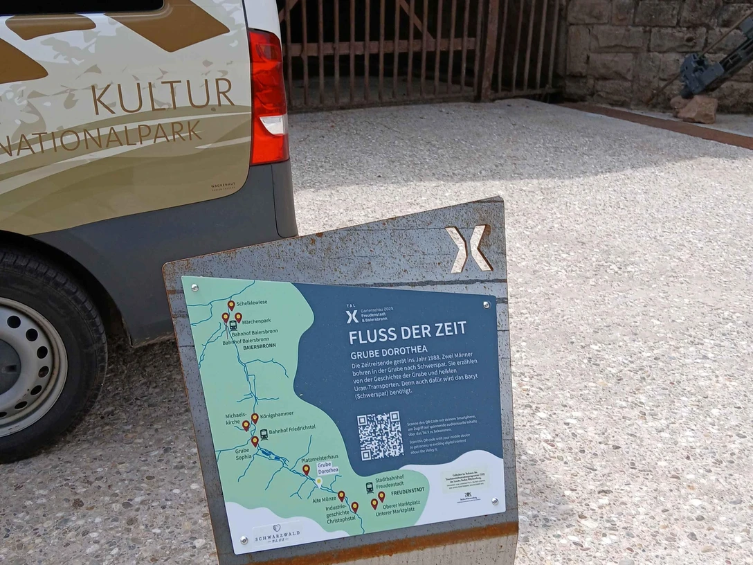 Stele Fluss der Zeit "Grobe Dorothea"